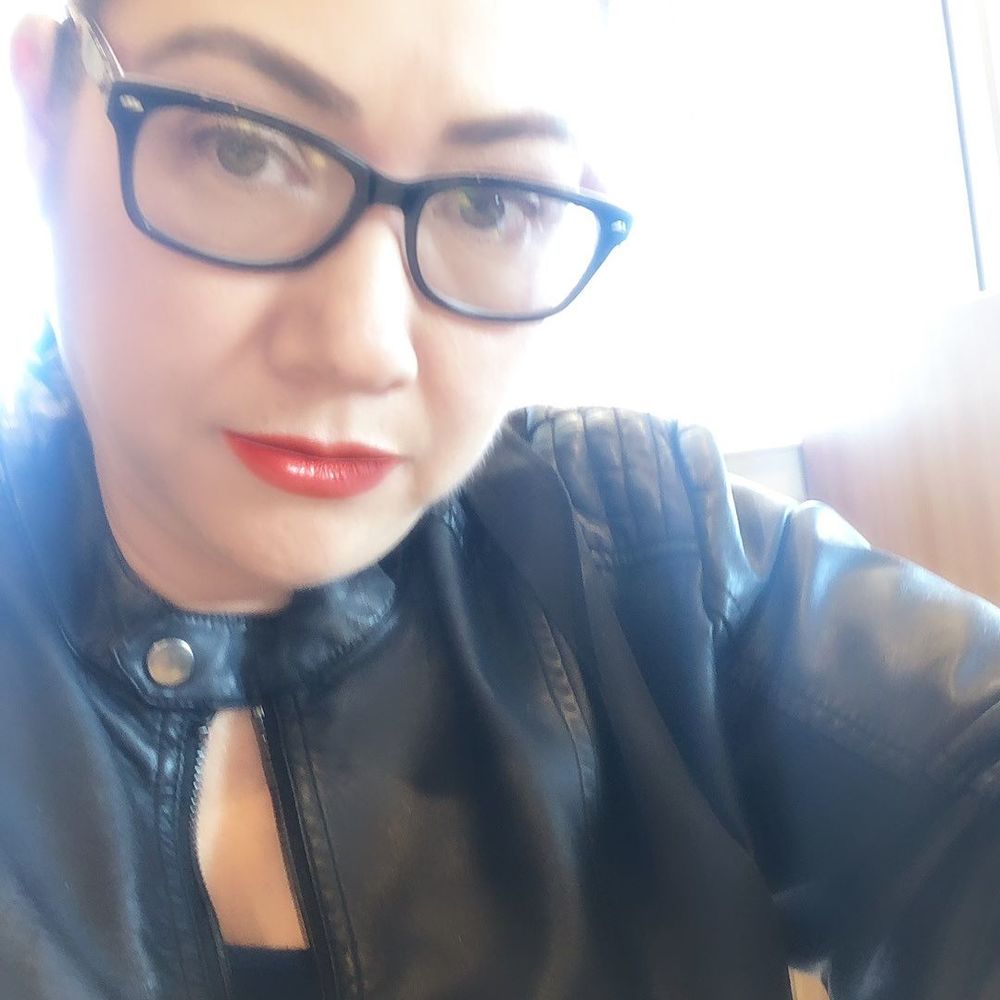 Meet your Posher, Lucia
